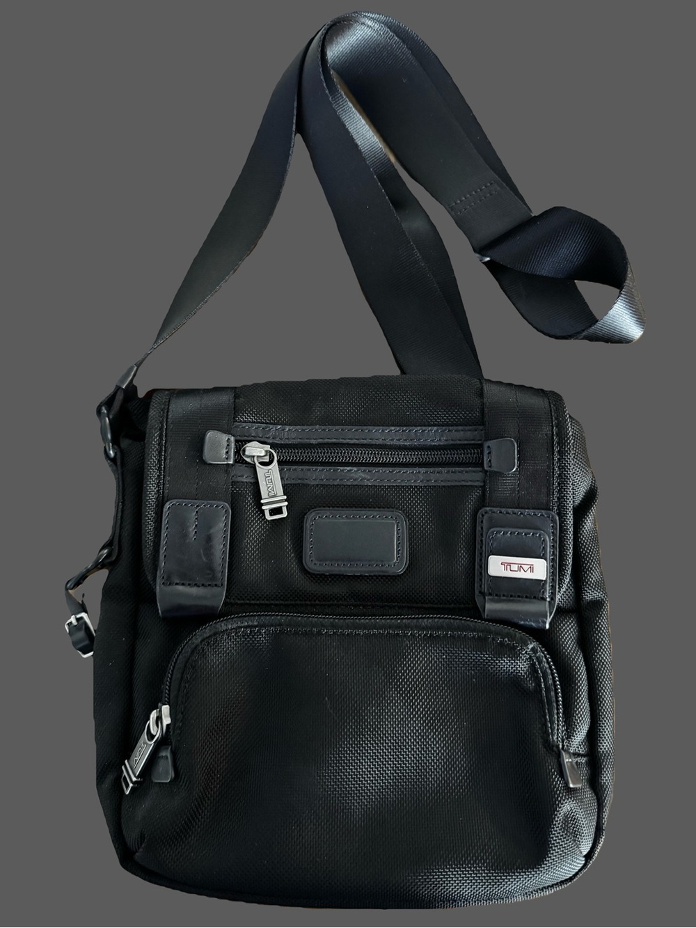 Tumi Crossbody Bag - Picture 1 of 11